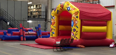 our bouncy castles and party inflatables for hire in Castleford castleford bouncy castle hire